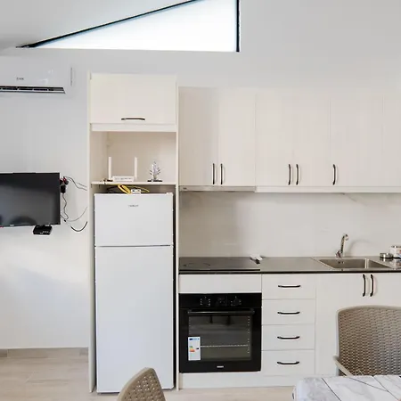 דירה Modern סרנדה